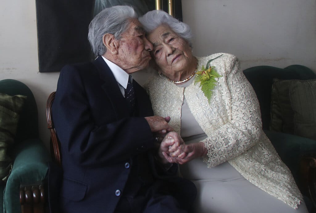 Latinos reciben récord Guinness de pareja más longeva del mundo - La Noticia Latinos reciben récord Guinness de pareja más longeva del mundo - La Noticia