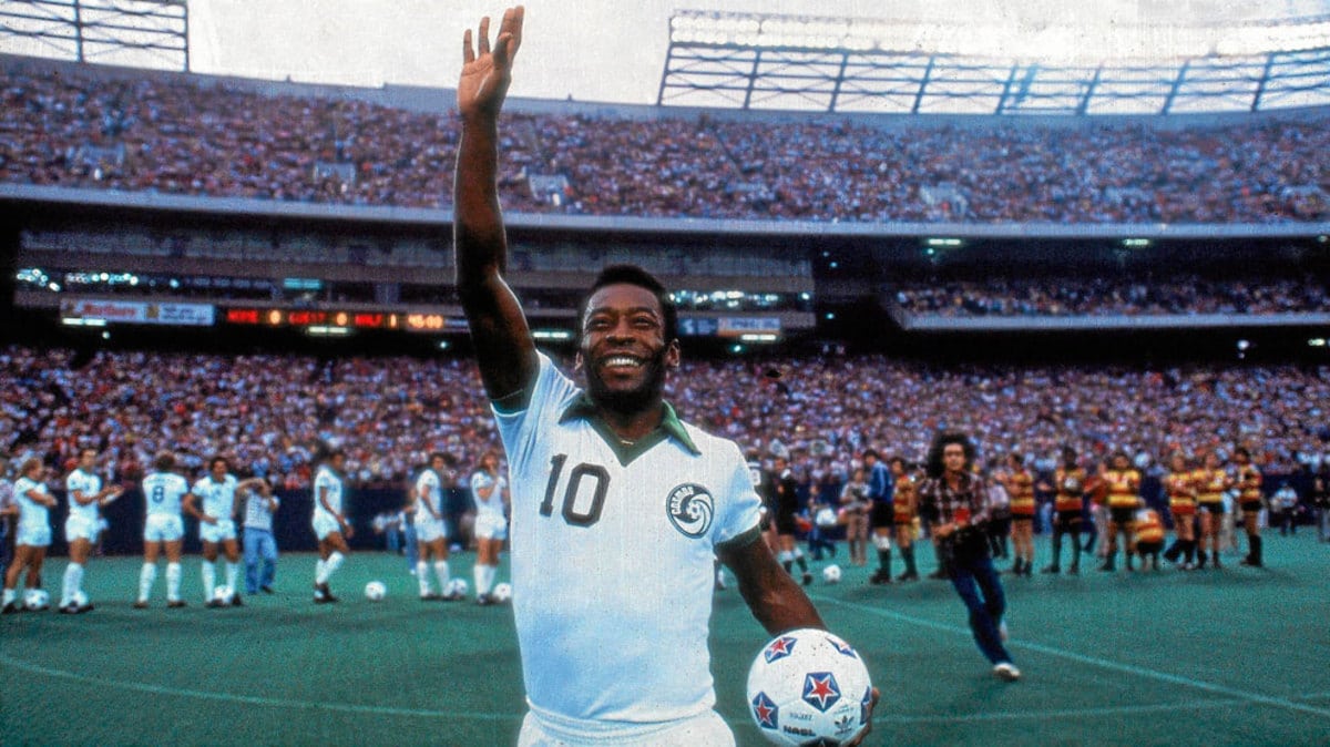 El día que Pelé jugó y sorprendió en el futbol de Estados Unidos El día que Pelé jugó y sorprendió en el futbol de Estados Unidos