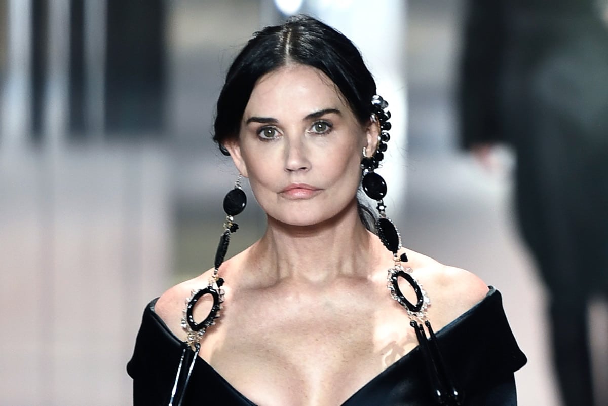 Demi Moore reaparece y sus fans se preguntan ¿qué se hizo en el rostro?