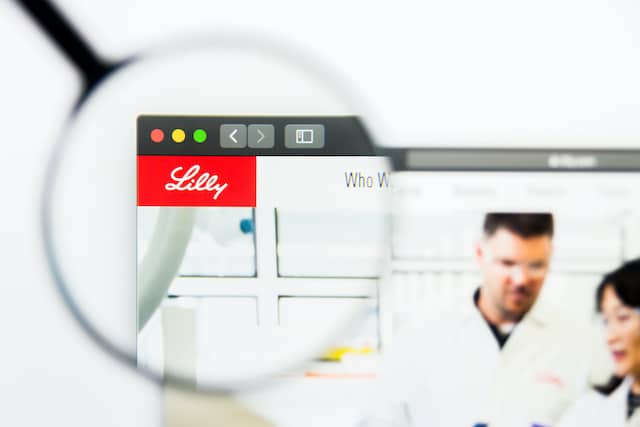 ¡Buenas noticias! Nuevo fármaco de Eli Lilly ayuda a prevenir el COVID-19