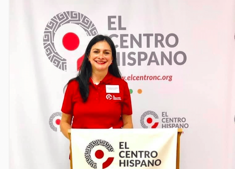 Pilar Rocha-Goldberg deja temporalmente El Centro Hispano