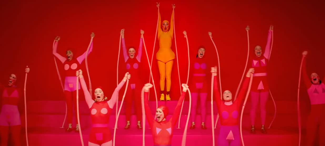 Sia lanza nuevo trailer de "Music", la película que ella dirigió