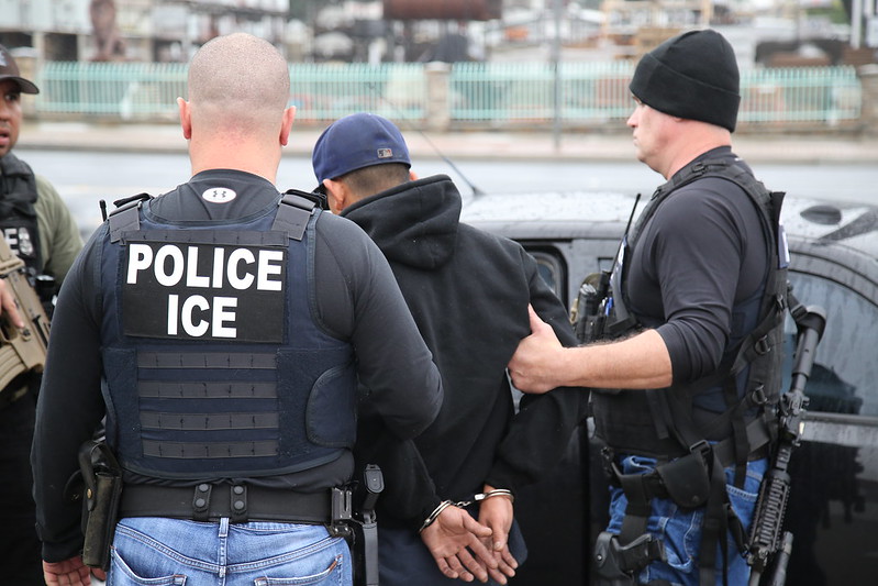 Ningún inmigrante puede ser deportado solo por ser indocumentado, entra en vigencia nueva política