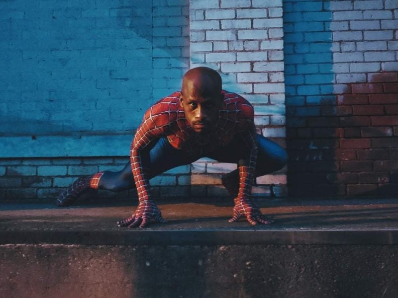 Oliver Crooms IV interpreta al superhéroe Spider-Man en la producción local “Spider-Man Legacy''. Foto cortesía de Oliver Crooms IV