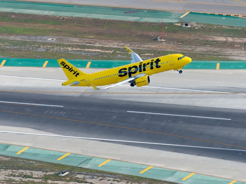 Pasajeros perdieron vuelos de Spirit Airlines