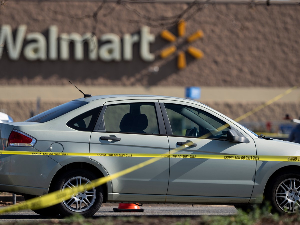 Gerente autor del tiroteo en Walmart dejó "nota de muerte"