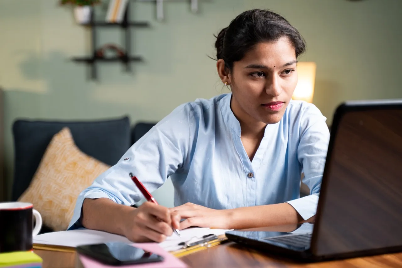 Talleres gratis en Charlotte: empleo, inglés, ciudadanía y tecnología