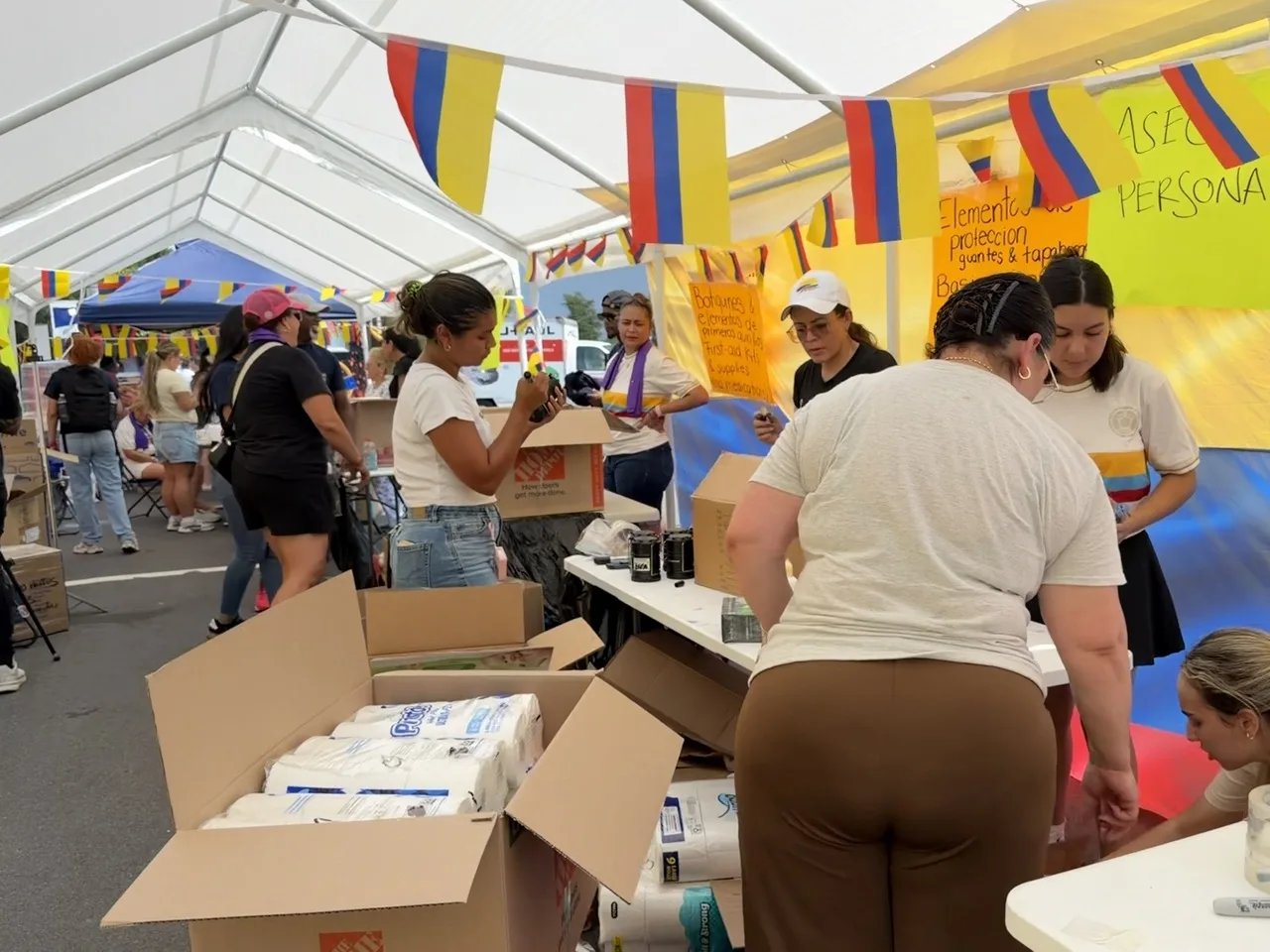 Charlotte mantiene la ayuda a víctimas del terremoto en Colombia