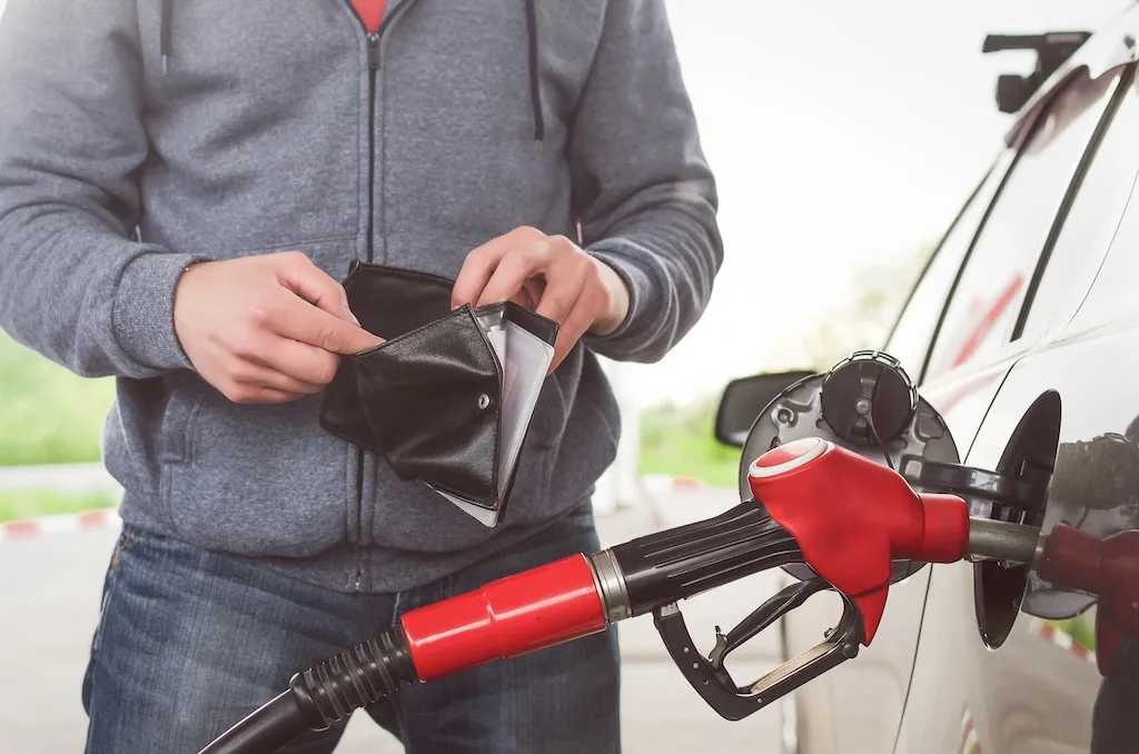 ¿Bajará la gasolina? Legisladores suspenden impuesto en NC
